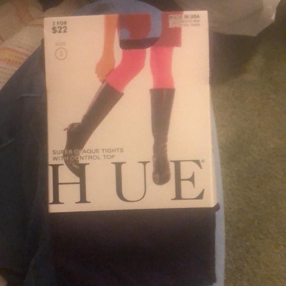 NWT HUE super opaque tights with control top size 3